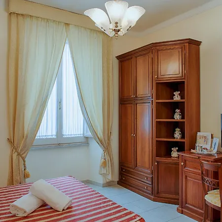 Πανσιόν Armonia All'opera 4*