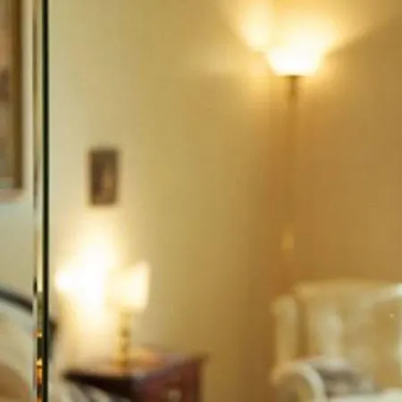 Pensión Armonia All'opera