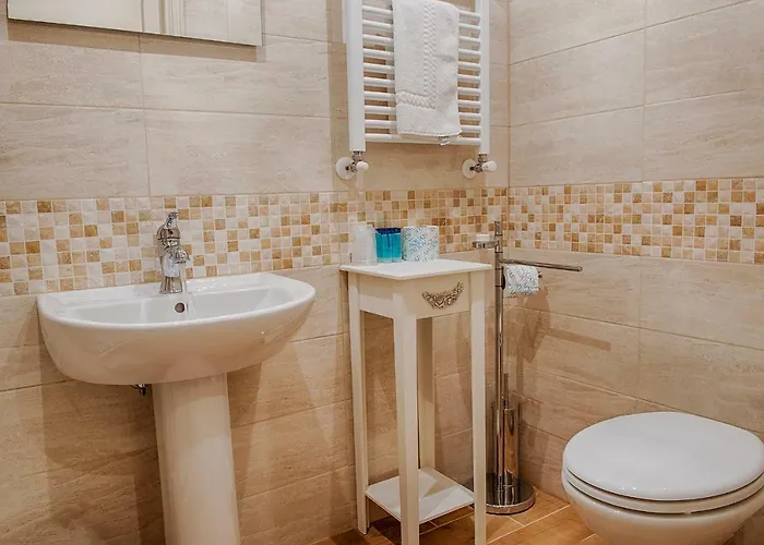 Πανσιόν Armonia All'opera 4*