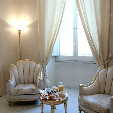 Pensjonat Armonia All'opera 4*